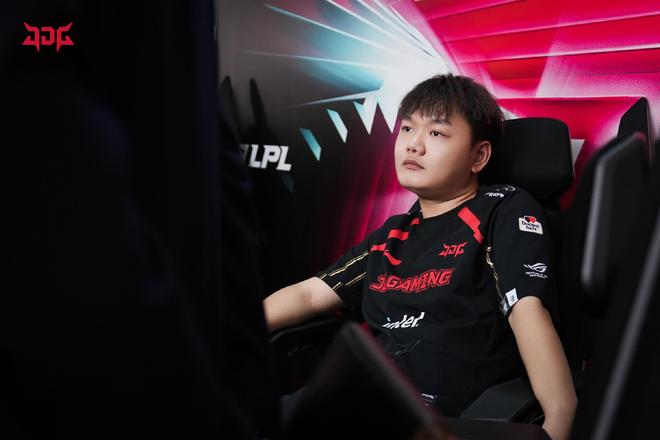 中场屏障 中场屏障